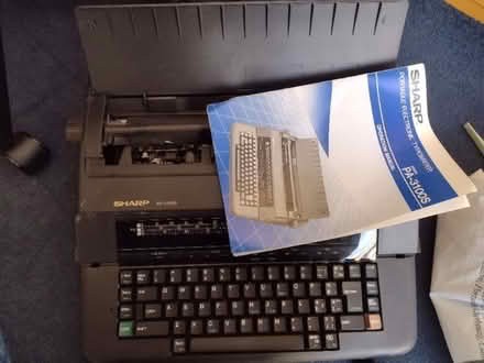 Photo of free Electric Typewriter (CT14) #1