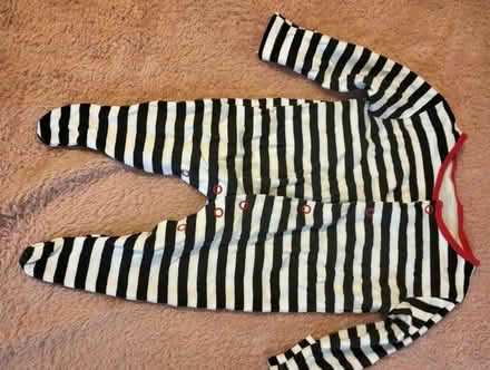 Photo of free Baby clothes 1-3 months (Foleshill) #2