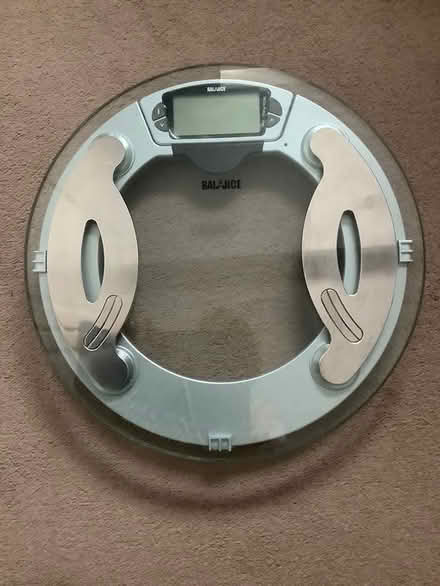 Photo of free Weighing scales (New Malden KT3) #1