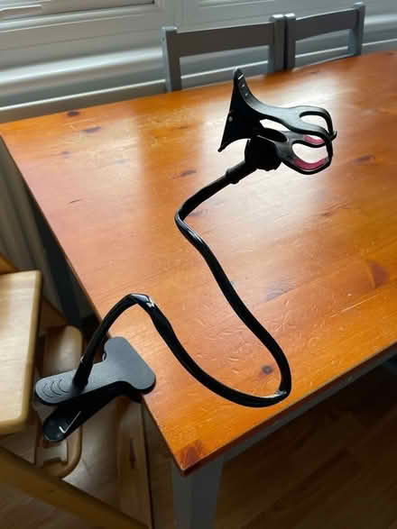 Photo of free Phone holder (CR2) #1