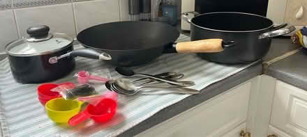 Photo of free Cooking pots (Highbury N5) #1