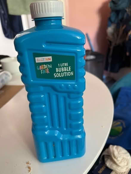 Photo of free Bubble solution (BN2) #1