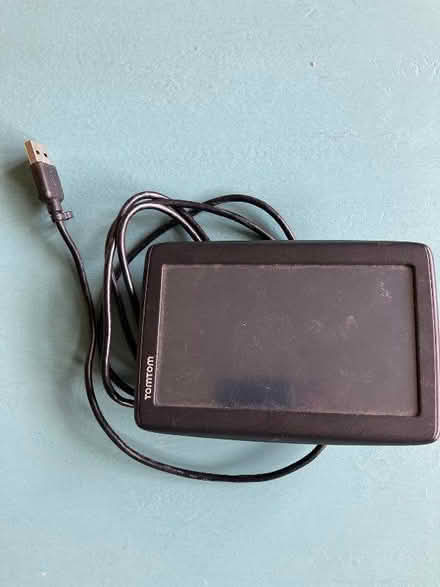 Photo of free TomTom Satnav (Stoke Poges SL2) #1
