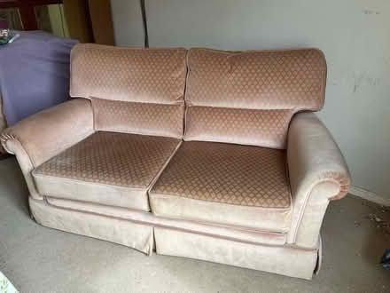Photo of free Setee (Bolsover) #1