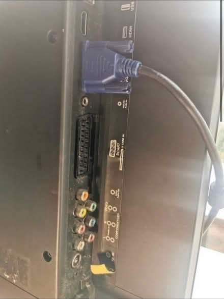 Photo of free TV built in DVD and freeview (SE6) #4