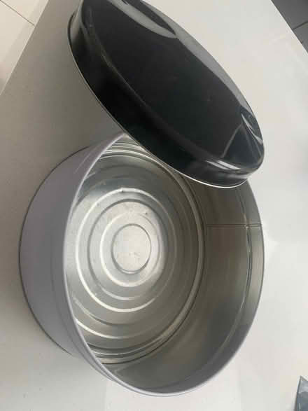 Photo of free Cake tin (Lee SE12) #1