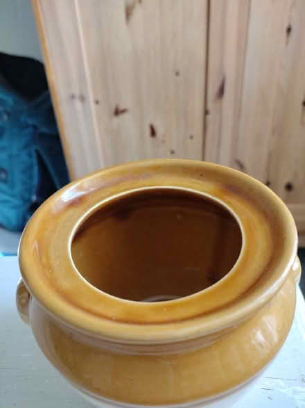 Photo of free Earthenware Pot with Lid (Shawlands G41) #2