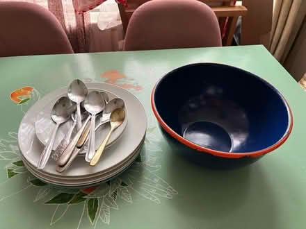 Photo of free Plates, bowl, cutlery. Kitchen (N17, London) #1