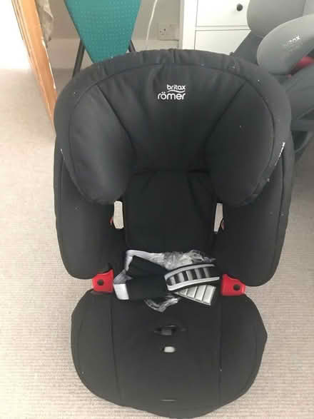 Photo of free Brutal Evolva car seats (Addiscombe) #2
