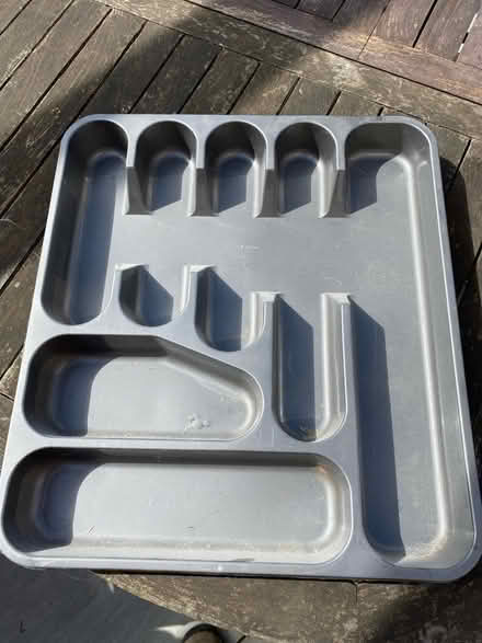 Photo of free Grey cutlery drawer organiser (Abingdon) #1