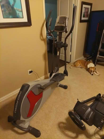 Photo of free Elliptical Machine (Murphy) #3