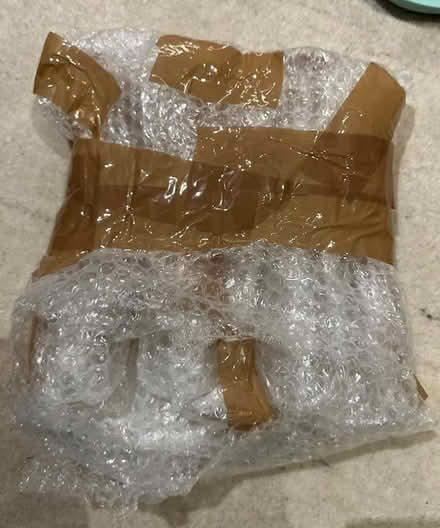 Photo of free set of prosecco glasses (islington N1) #2