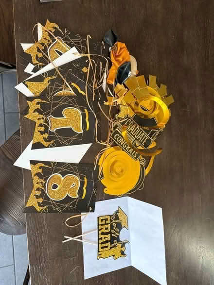 Photo of free Graduation decorations (Middletown) #1