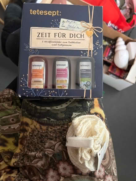 Photo of free Bath soaks and facial cloth (BN2) #1