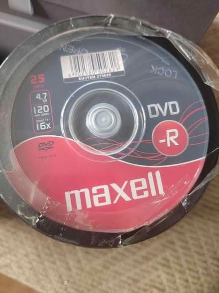 Photo of free Dvd - r and Writer (Broxbourne (EN10)) #3