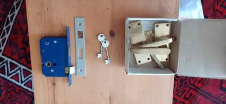 Photo of free lock and handles (Norfolk Park S2) #1