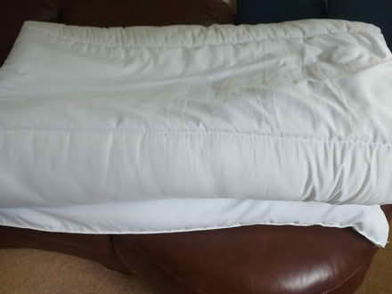 Photo of free King size duvet (Golcar/Slaithwaite - HD7) #1