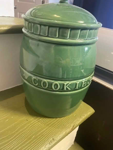 Photo of free Cookie jar (Arlington) #1