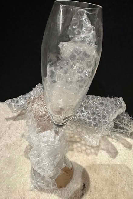 Photo of free set of prosecco glasses (islington N1) #1