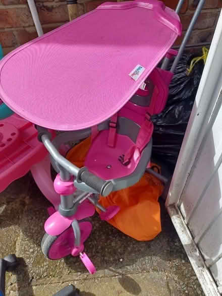 Photo of free Kids pink bike (Norris green L11) #1