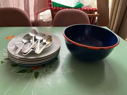 Photo of free Plates, bowl, cutlery. Kitchen (N17, London) #2