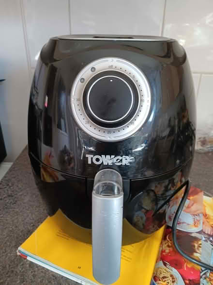 Photo of free Air Fryer 3.2L Capacity (CV6- Keresley) #1