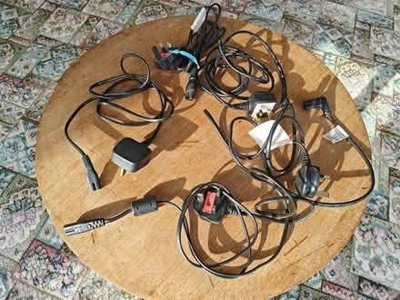 Photo of free Five 2 point Kettle leads (Monkseaton NE25) #1