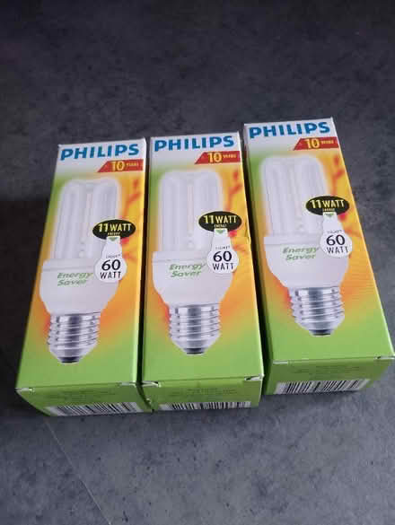 Photo of free Energy saver light bulbs E27 ES (Emmbrook RG41) #1