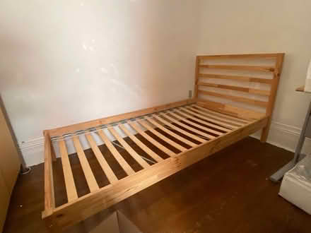 Photo of free Twin bed (Oakland CA (near Oakland High)) #2