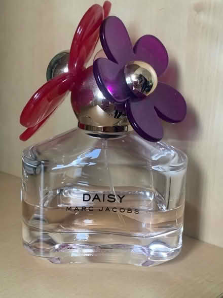 Photo of free Marc jacobs Daisy perfume (Newhaven) #1