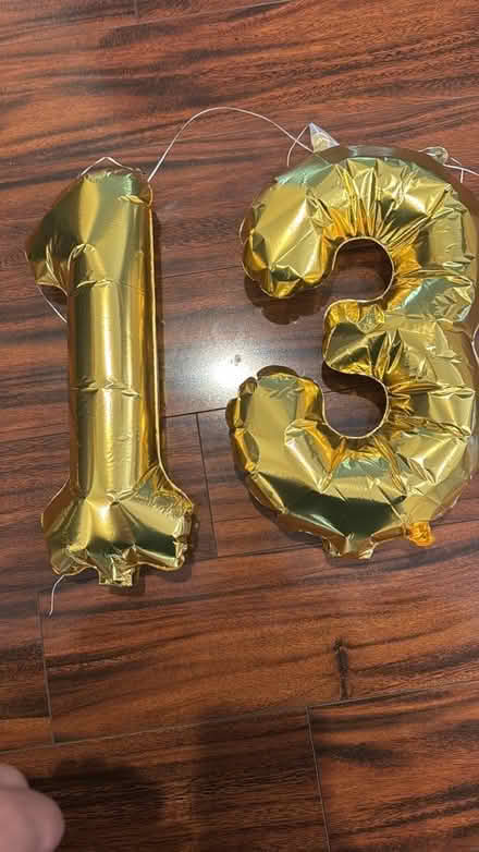 Photo of free 13 (or 31) foil balloon (Teaneck) #1
