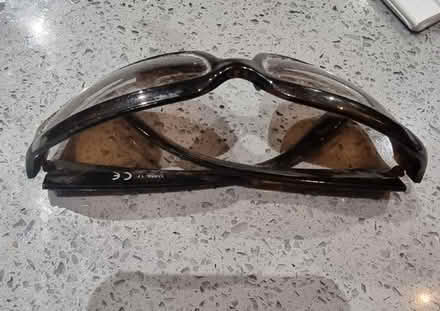 Photo of free Sunglasses (Oxford OX4) #2