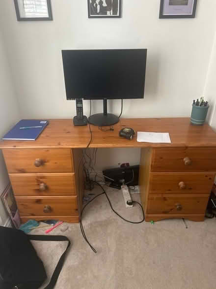 Photo of free Desk with double drawers (Sugar way) #1