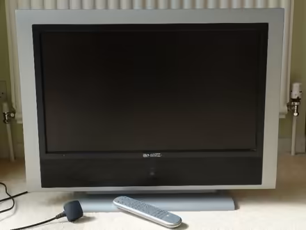 Photo of free Television 26" (West Oxfordshire OX28) #1