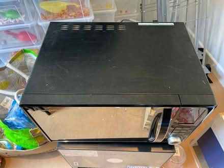 Photo of free Microwave 750w (MK41- Brickhill) #1