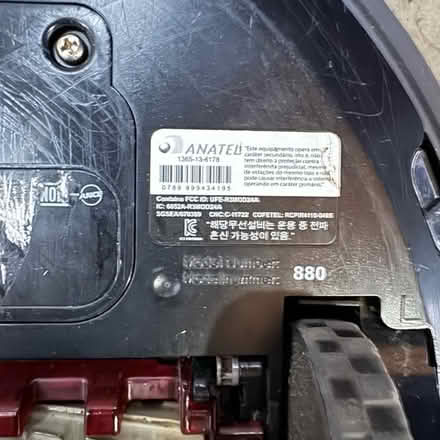 Photo of free IRobot Roomba Vacuum (Saratoga) #3