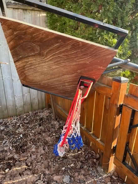 Photo of free Basketball net and stand (Old Ottawa East) #3