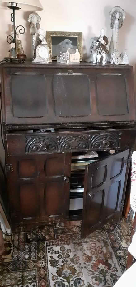Photo of free Writing bureau (Madeley TF7) #1