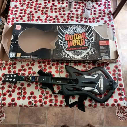 Photo of free Wii Guitar Hero Guitar (Marcham OX13) #1