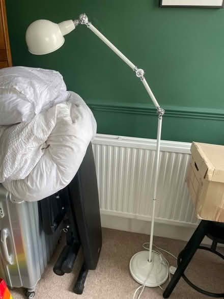 Photo of free White metal standing lamp (Nr. St Ann’s Well BN3) #1