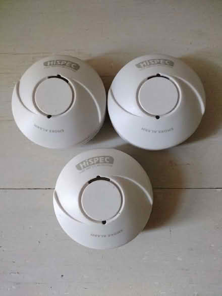 Photo of free Wireless Linked Smoke Alarms (Shawlands G41) #1