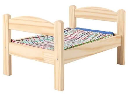 Photo of IKEA duktig dolls/pet bed (Sandbach CW11) #1