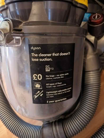 Photo of free Hoover Dyson (Surbiton KT6) #1