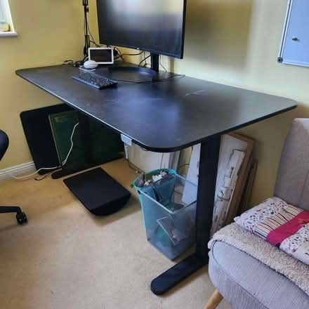 Photo of free desk 150 x 80cm (Emsworth PO10) #1
