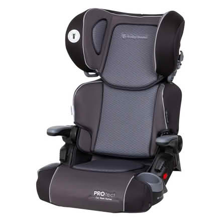 Photo of Booster seat (PE4, Peterborough) #1