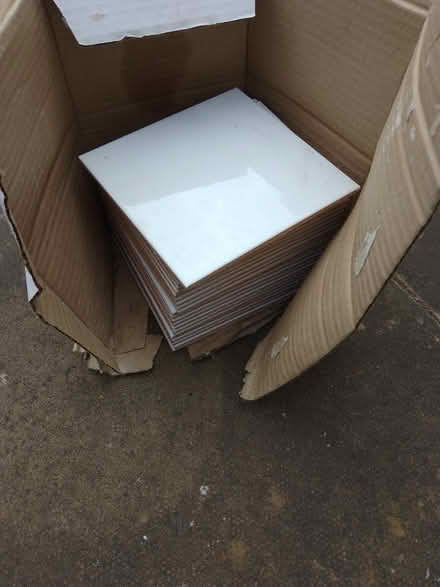 Photo of free White Tiles. (Leominster HR6) #1