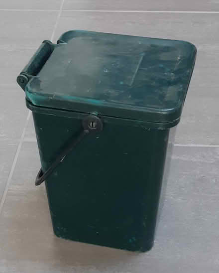 Photo of free Food recycling bin (South Ham RG22) #1