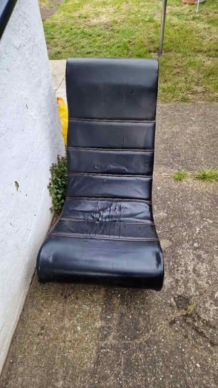 Photo of free Rocker chair gaming (Kingston upon Thames KT5) #1