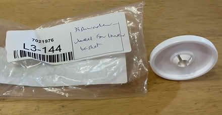 Photo of free Electrolux/Dishlex dishwasher part (Surrey Hills) #2