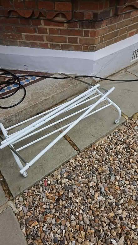 Photo of free Hanging rail (Beckenham) #1